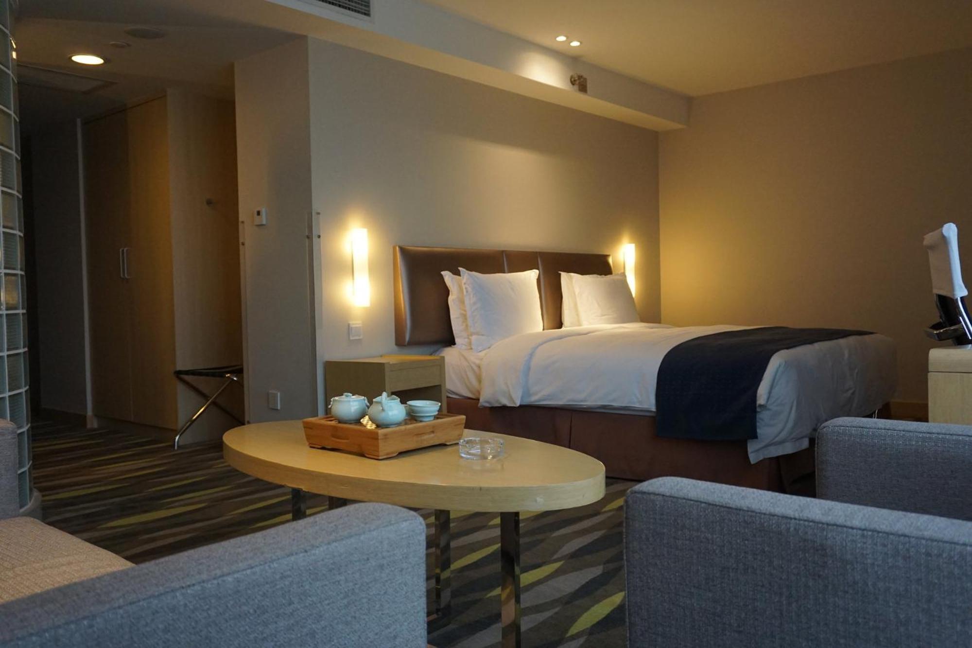Holiday Inn Express Changzhou Lanling By Ihg Exteriör bild